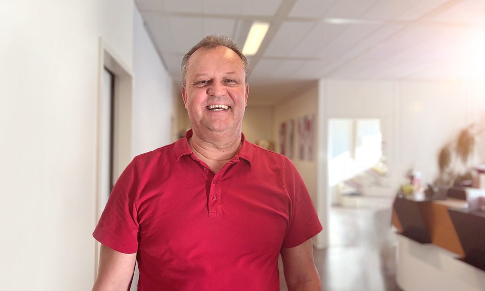 Hallo ich bin Holger Reuter, Therapeut und Inhaber von somamed.